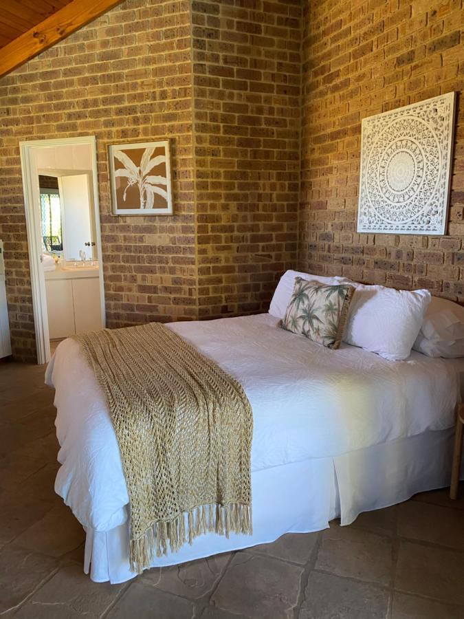 Nautilus Retreat Kalbarri B&B ภายนอก รูปภาพ