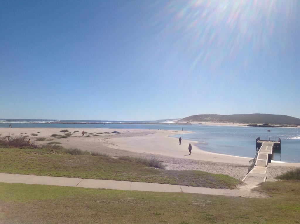 Nautilus Retreat Kalbarri B&B ภายนอก รูปภาพ