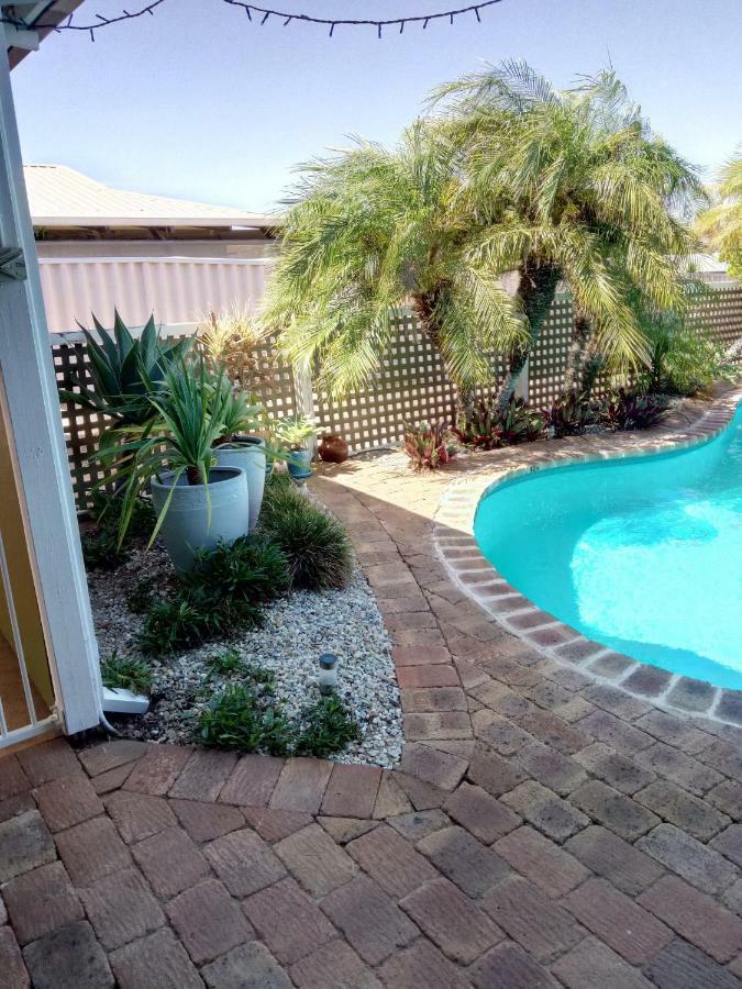 Nautilus Retreat Kalbarri B&B ภายนอก รูปภาพ